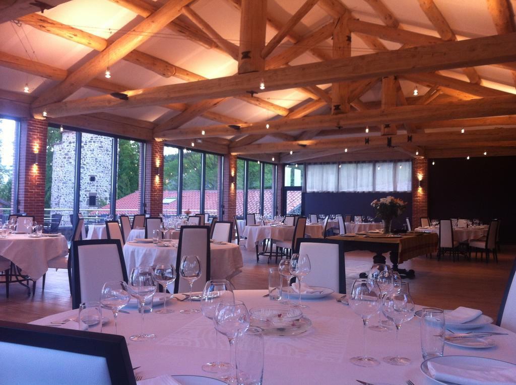 Domaine Saint-Roch Hotel Spa Salzuit Bagian luar foto